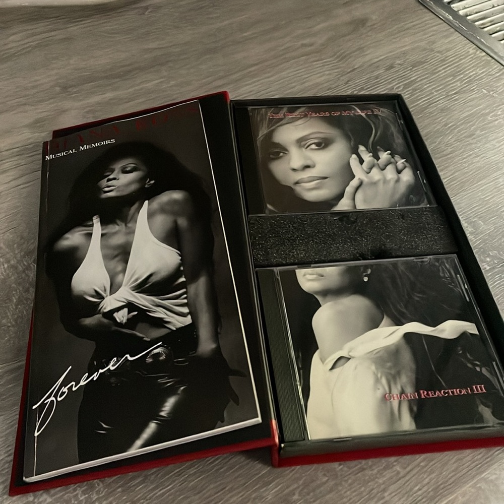 Forever Diana Box Set - Picture 4 of 11